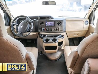 2021 Thor Motor Coach Chateau - Photo 9