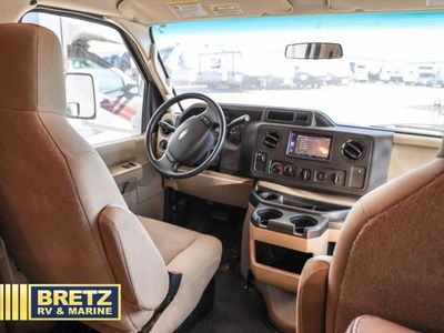 2021 Thor Motor Coach Chateau - Photo 8