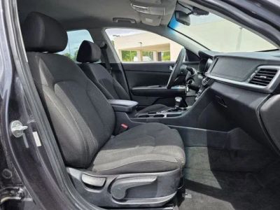 2019 Kia Optima - Photo 24