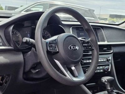 2019 Kia Optima - Photo 21