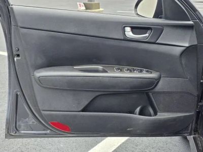 2019 Kia Optima - Photo 14