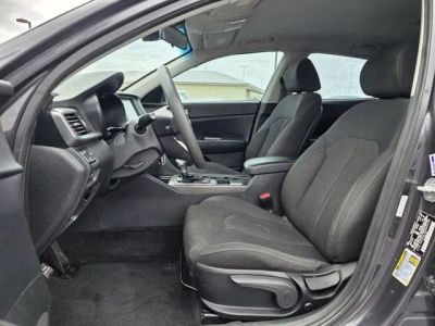 2019 Kia Optima - Photo 12