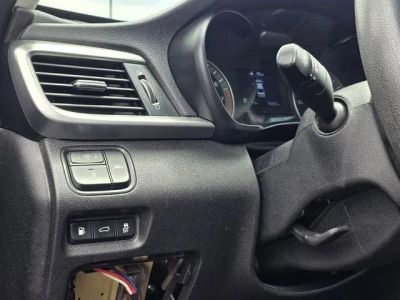 2019 Kia Optima - Photo 17