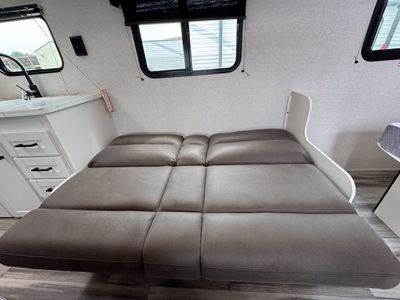 2026 Jayco Jay Flight SLX - Photo 11