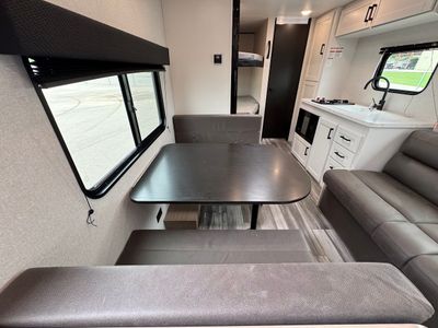2026 Jayco Jay Flight SLX - Photo 13