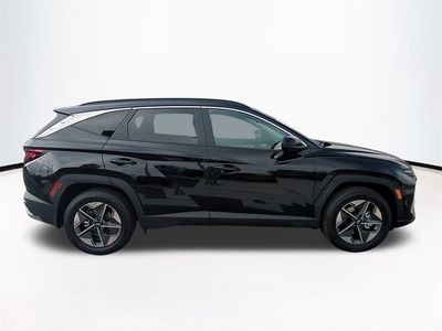 2026 Hyundai TUCSON — photo 8 view