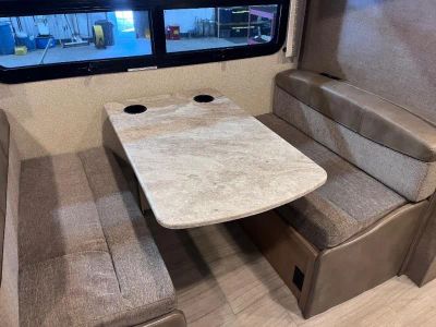2019 Thor Motor Coach Windsport - Photo 17