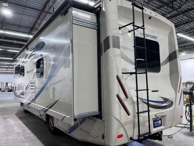 2019 Thor Motor Coach Windsport - Photo 5
