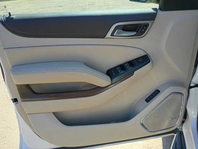 2018 GMC Yukon — interior view