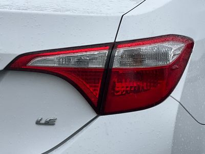 2015 Toyota Corolla - Photo 29