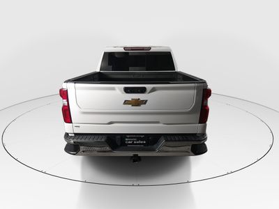 2022 Chevrolet Silverado 1500 — engine compartment view