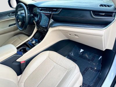 2021 Jeep Grand Cherokee L — photo 14 view