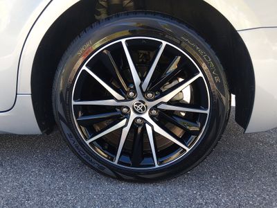 2023 Toyota Camry - Photo 10