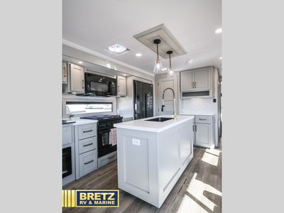 2026 Brinkley Model Z Air - Photo 14