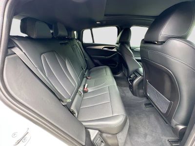 2023 BMW X4 — photo 27 view