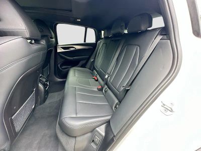2023 BMW X4 — photo 24 view