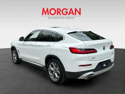 2023 BMW X4 — detail view