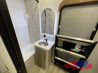 2025 Forest River RV Wildwood Heritage Glen - Photo 22