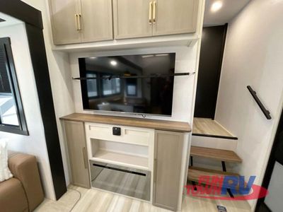 2025 Forest River RV Wildwood Heritage Glen - Photo 18