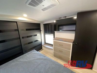 2025 Forest River RV Wildwood Heritage Glen - Photo 31