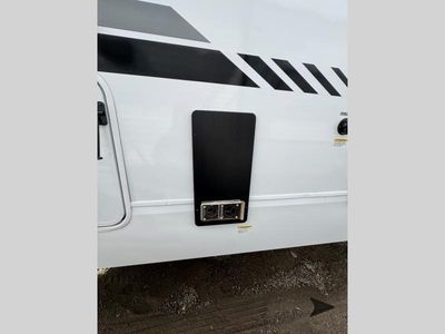 2026 Forest River RV Cherokee Arctic Wolf - Photo 10