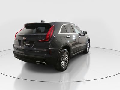 2025 Cadillac XT4 — photo 7 view