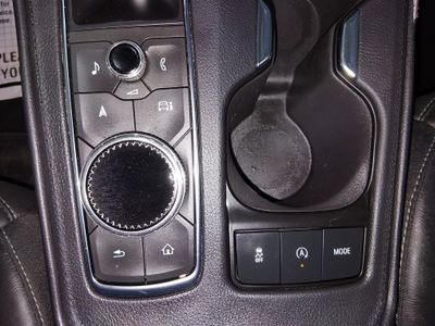 2025 Cadillac XT4 — photo 20 view