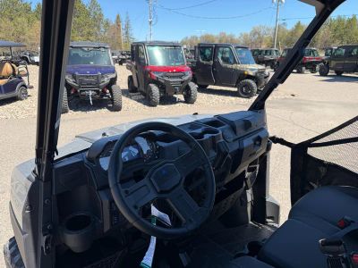 2026 Polaris Ranger Crew XP 1000 Premium — photo 11 view