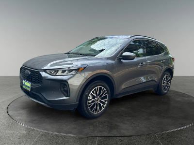 2025 Ford Escape Plug-In Hybrid — rear three-quarter view