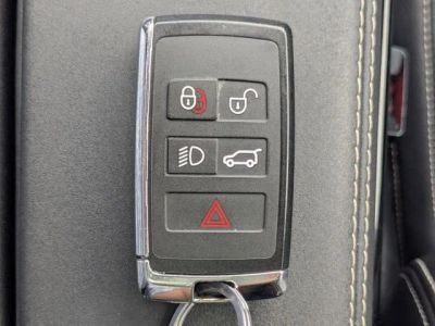 2022 Land Rover Range Rover Velar — photo 26 view