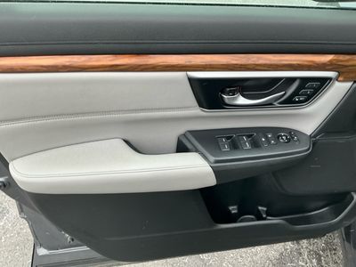 2018 Honda CR-V — photo 15 view