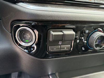 2026 Chevrolet Silverado 1500 — photo 28 view