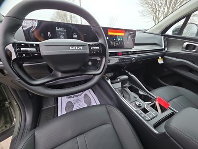 2026 Kia Sorento — photo 12 view