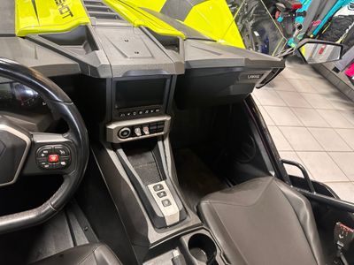 2023 Slingshot Slingshot SL - AutoDrive - Photo 6