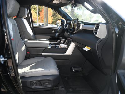 2026 Toyota Tundra - Photo 11