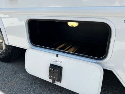 2027 Thor Motor Coach CHATEAU — photo 22 view