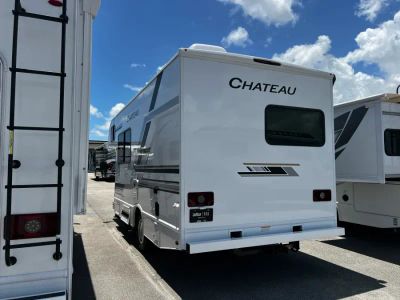 2027 Thor Motor Coach CHATEAU — photo 25 view