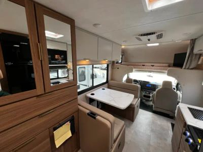 2027 Thor Motor Coach CHATEAU — photo 16 view