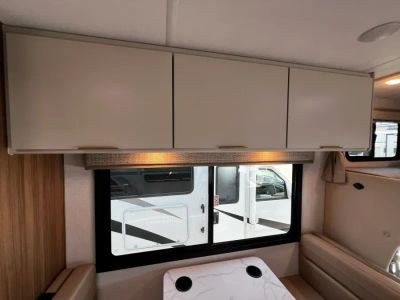 2027 Thor Motor Coach CHATEAU — photo 13 view