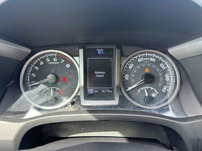 2023 Toyota Tacoma - Photo 19