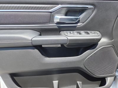 2026 Ram 1500 — photo 14 view