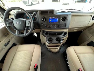 2026 Thor Motor Coach CHATEAU - Photo 2