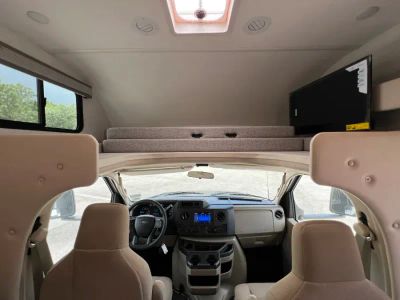 2026 Thor Motor Coach CHATEAU - Photo 4