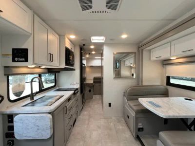 2026 Thor Motor Coach CHATEAU - Photo 5