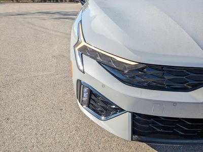 2026 Kia K5 - Photo 12