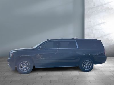 2019 GMC Yukon XL — interior view