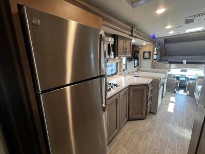 2021 Thor Motor Coach OMNI - Photo 18