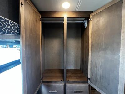 2021 Thor Motor Coach OMNI - Photo 24