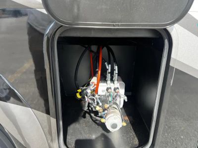 2021 Thor Motor Coach OMNI - Photo 35