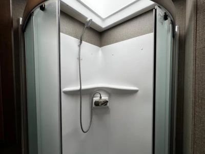 2021 Thor Motor Coach OMNI - Photo 27